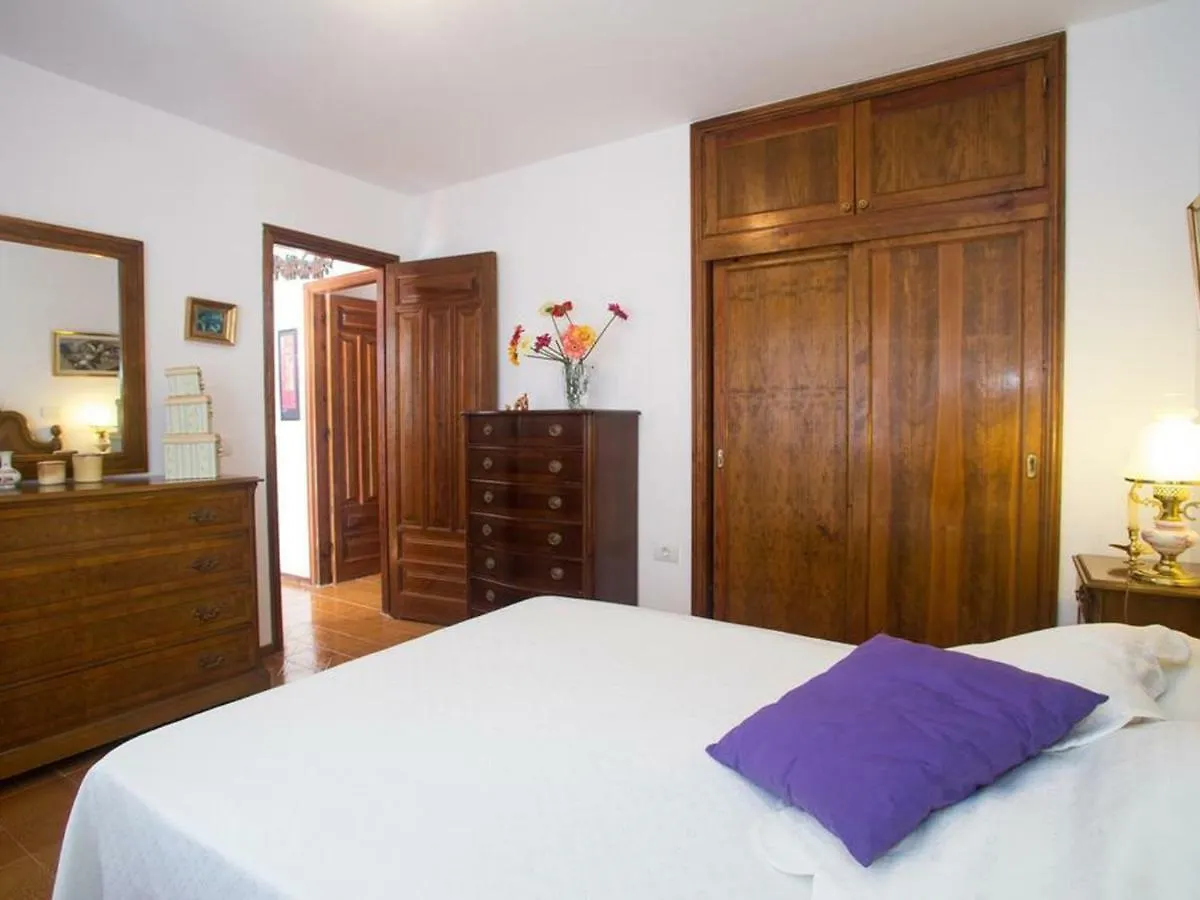 Villa 2Br Beach House - Solarium & Shower Terrace - 12 Puerto del Carmen
